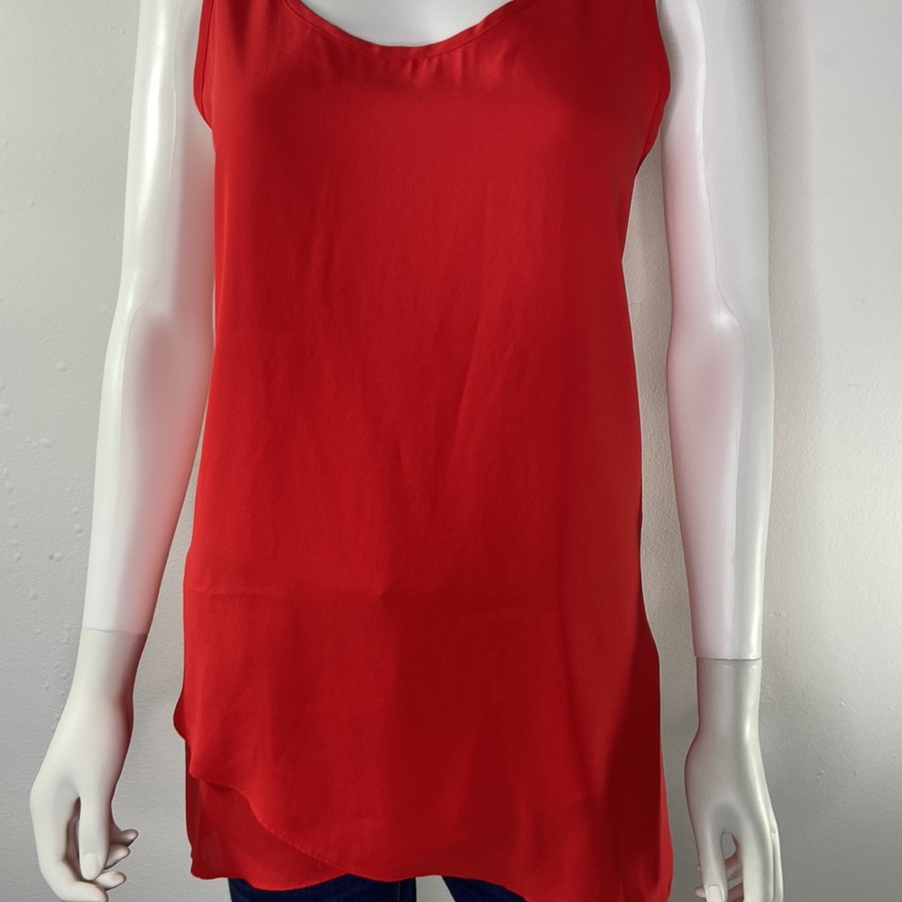 ✨ Pleione Sleeveless Blouse – Effortless Flowy Beauty ✨ - Picture 4 of 13